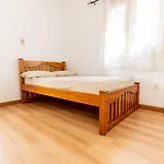 Lily Mint Spacious 3Br Apt In Maadi W-Tv And Wifi