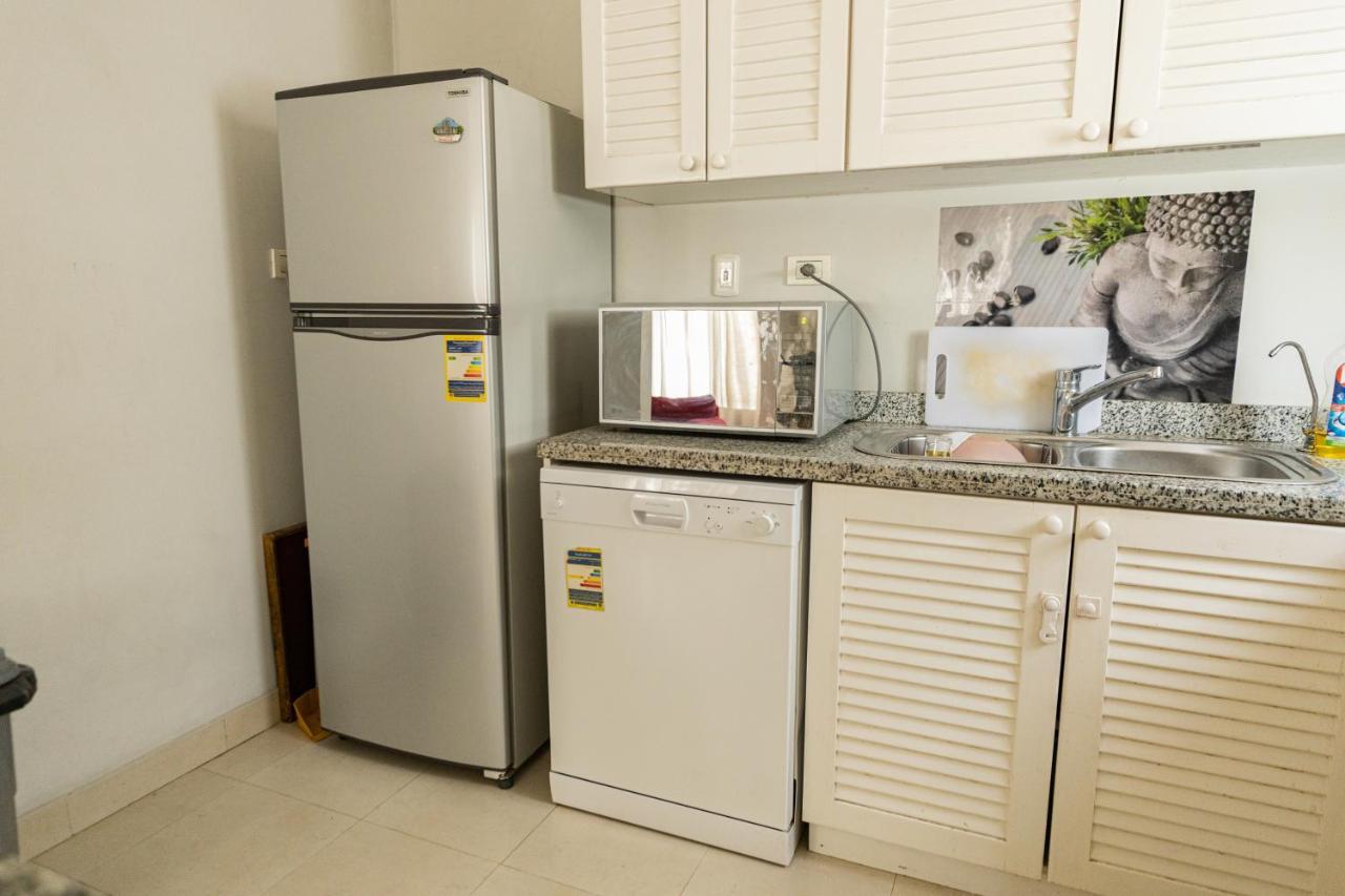 Apartment Lily Mint Spacious 3br In Maadi W-tv And Wifi *