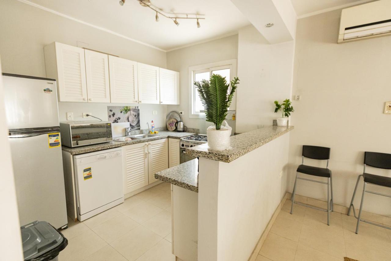 Lily Mint Spacious 3br In Maadi W-tv And Wifi Cairo